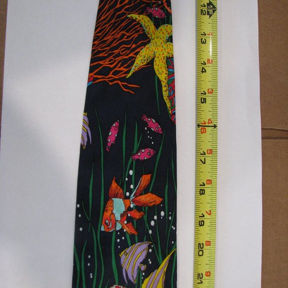 100% Silk Men's Tie by Rosetti Aquarium Theme 1F - Picture 3 of 7